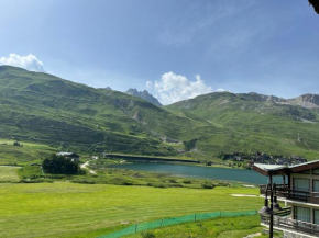Duplex 65 m2 au coeur du golf de Tignes